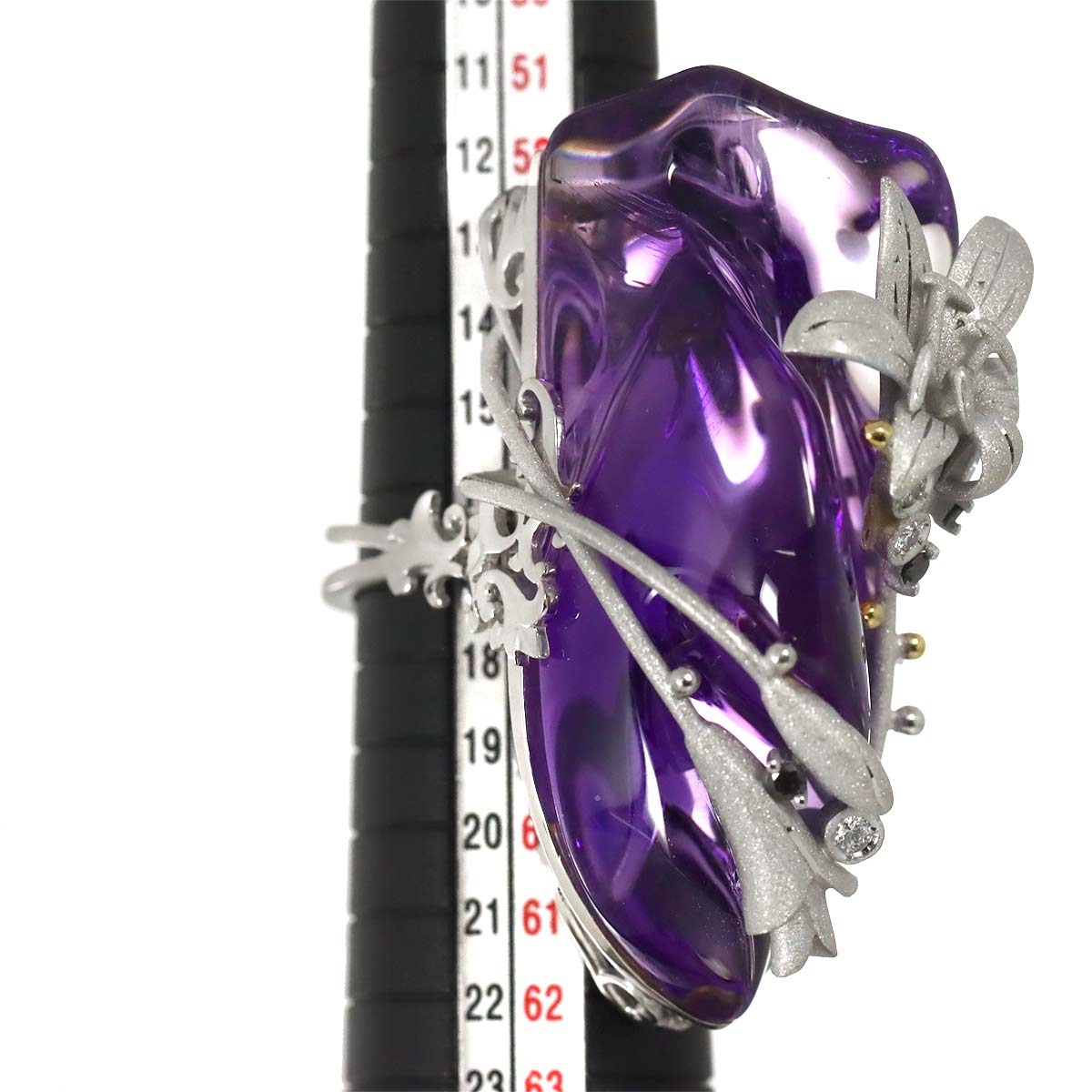 Amethyst 108.78ct Diamond Ring 18K WG size7.5(US)