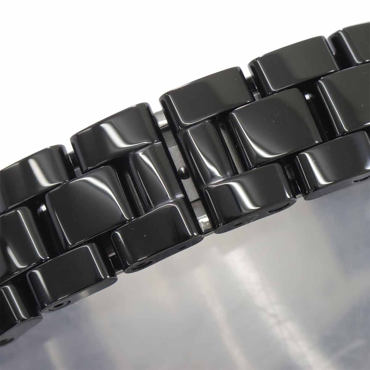 J12 33mm H2427 Diamond Quartz Ceramic Date Black Dial Ladies