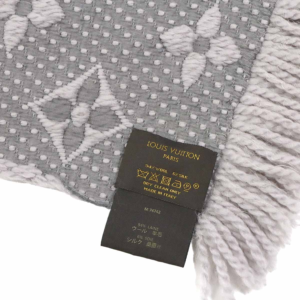 Logomania Winter Scarf Wool Silk Pearl Grey M74742