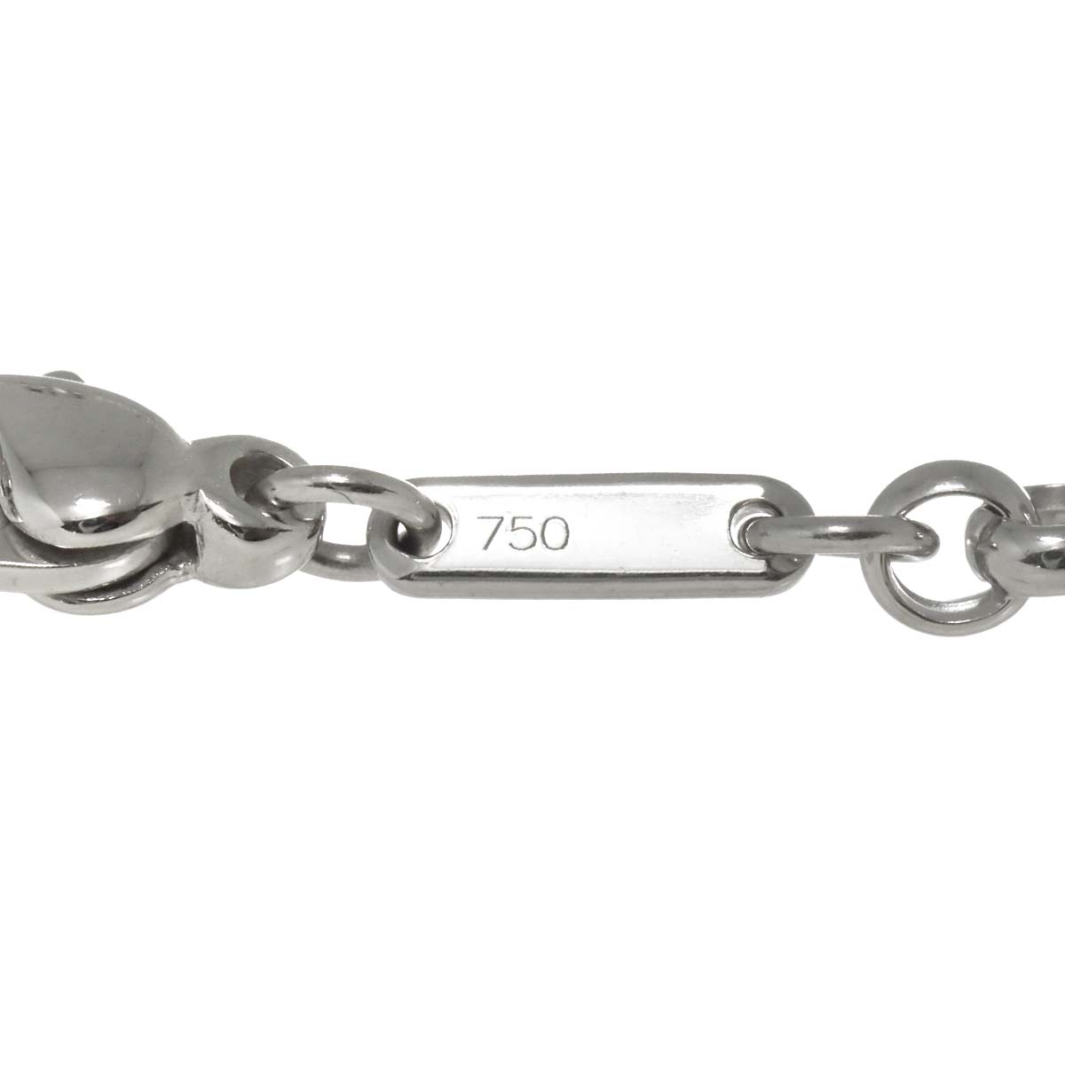 Happy Diamond Sapphire Square Necklace 18K White Gold 750