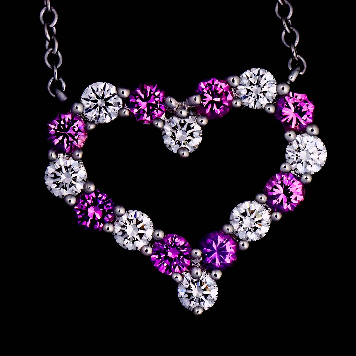 Sentimental Heart Sapphire Diamond Necklace Platinum