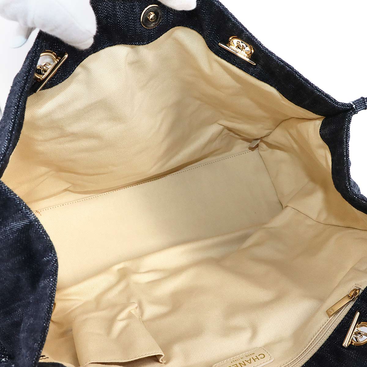 Night flight Chain Tote Bag Denim Navy A3193