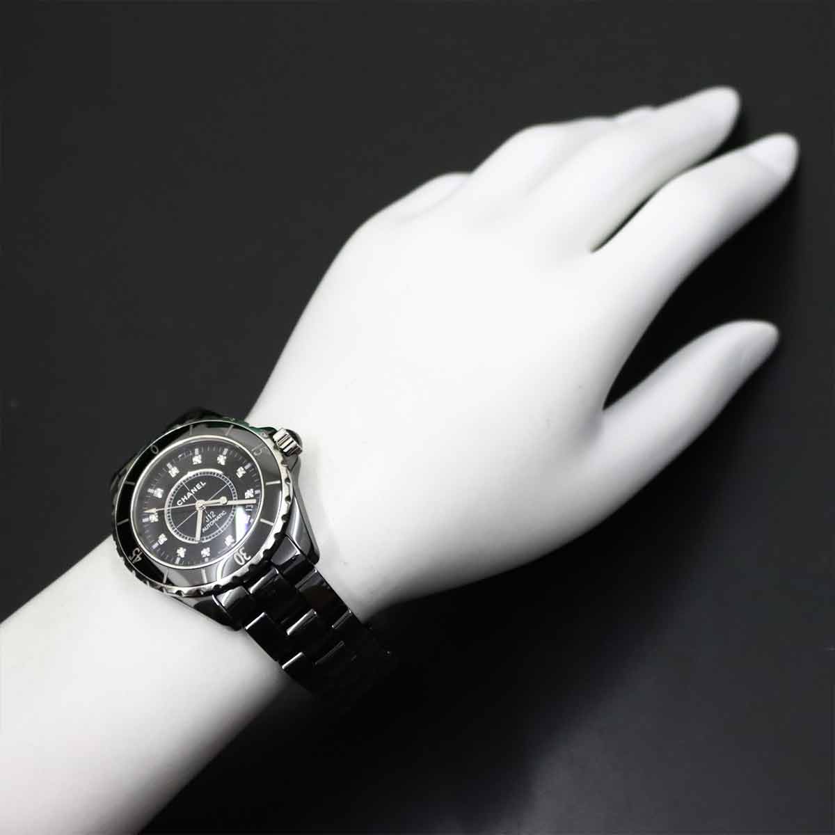 J12 H1626 38mm 12P Diamond Automatic Black Dial Mens Watch