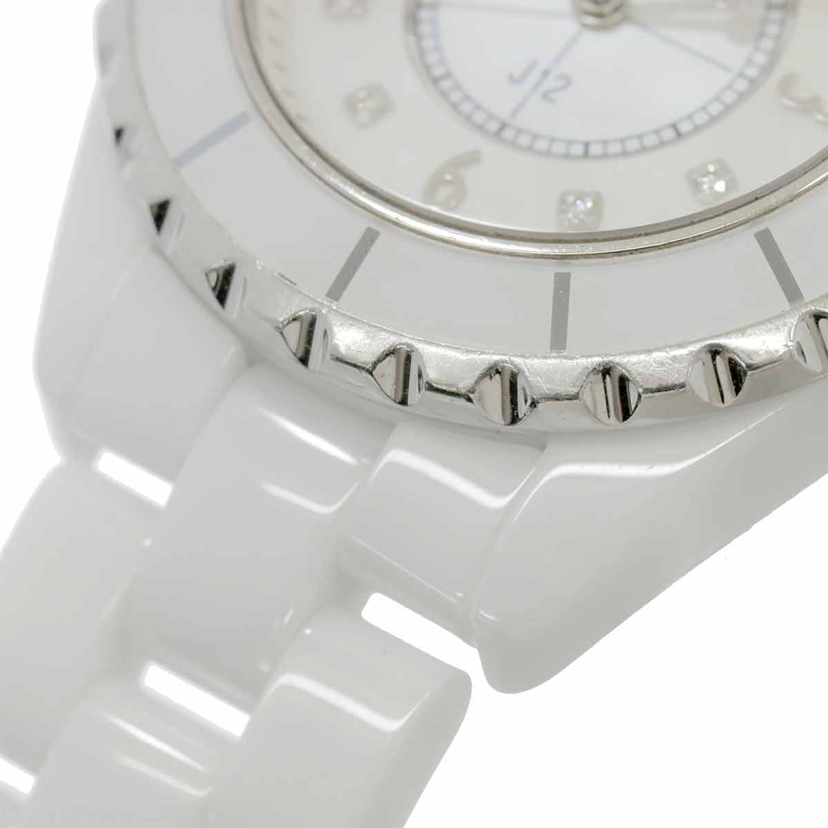 J12 H2422 33mm 8P Diamond Quartz White Shell Dial Ladies Watch