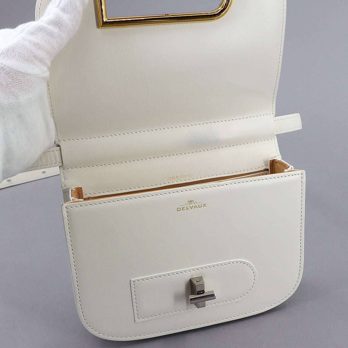 Lingot Small Shoulder Bag Leather White Purse