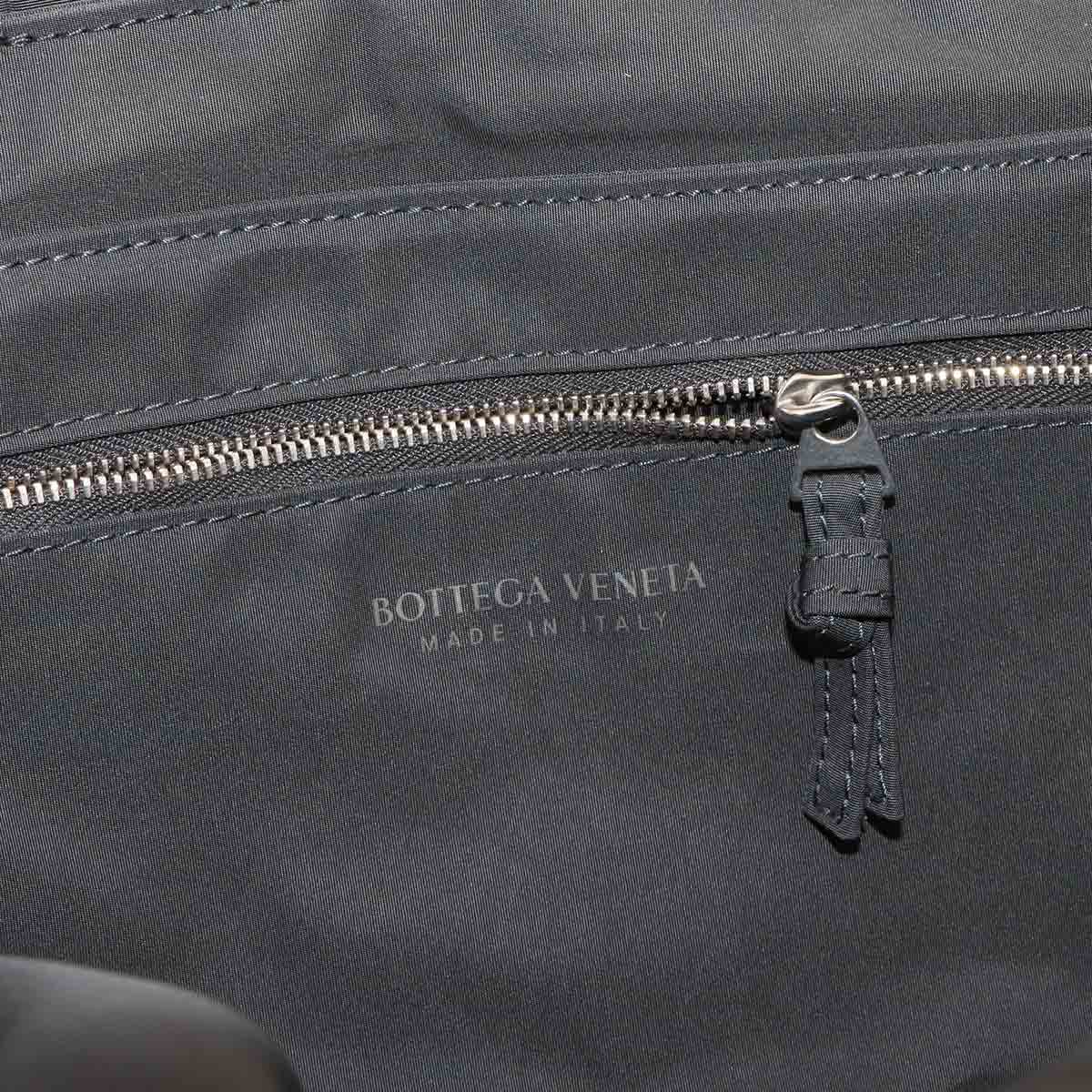 Intrecciato Padded Tech Cassette Shoulder Bag Black