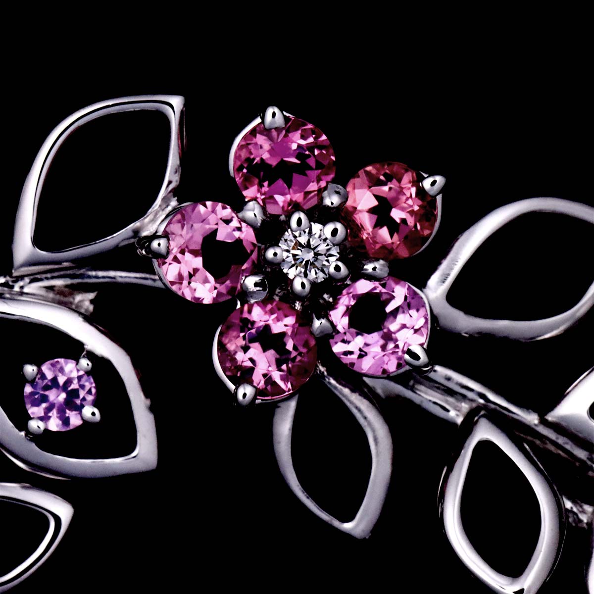 Peridot Diamond 0.08ct Sapphire Multi Stone Brooch 18K WG 750