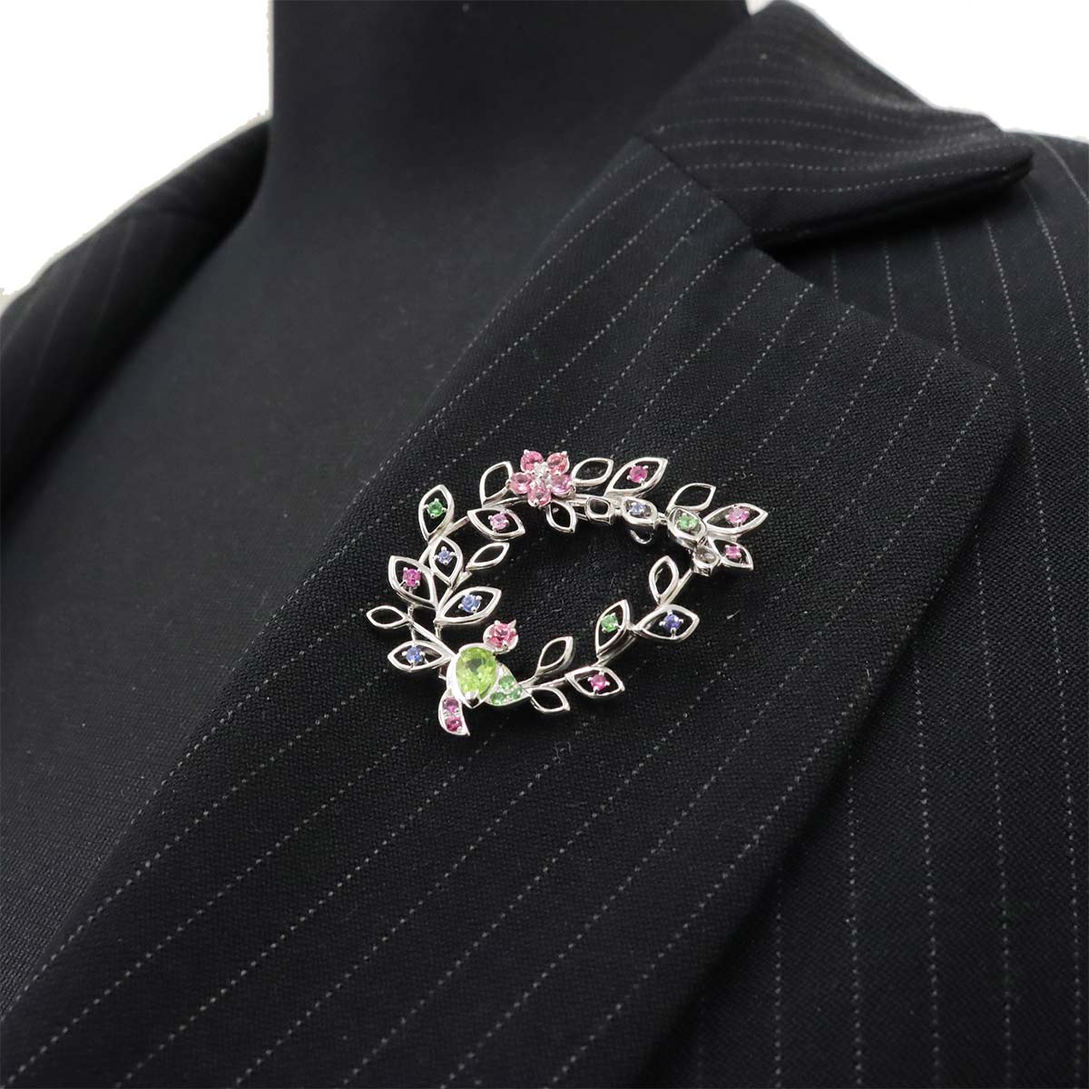 Peridot Diamond 0.08ct Sapphire Multi Stone Brooch 18K WG 750