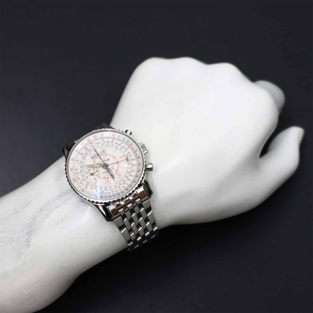 Navitimer Montbrillan Datra A21330 Chronograph Mens Watch