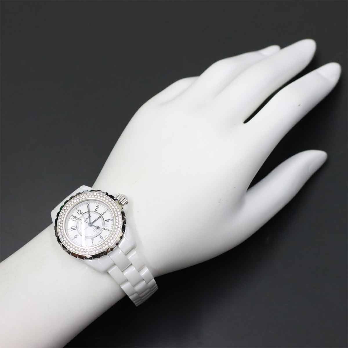 J12 33mm H0967 Bezel Diamond Quartz White Dial Ladies Watch