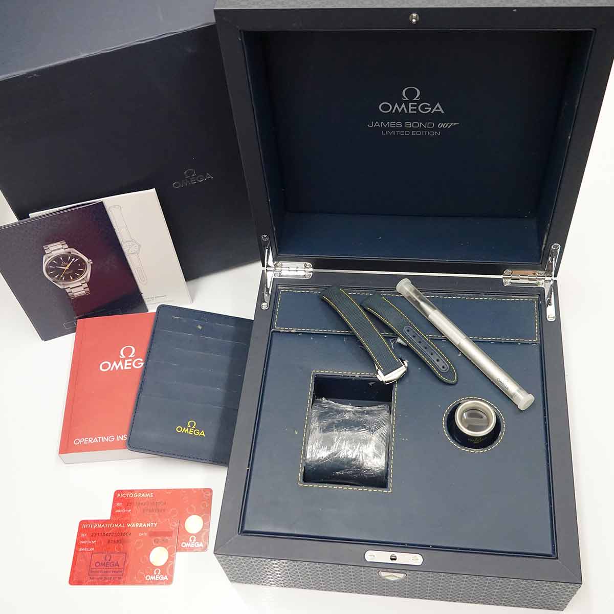 Seamaster Aqua Terra James Bond 231 10 42 21 03 004 Mens Watch