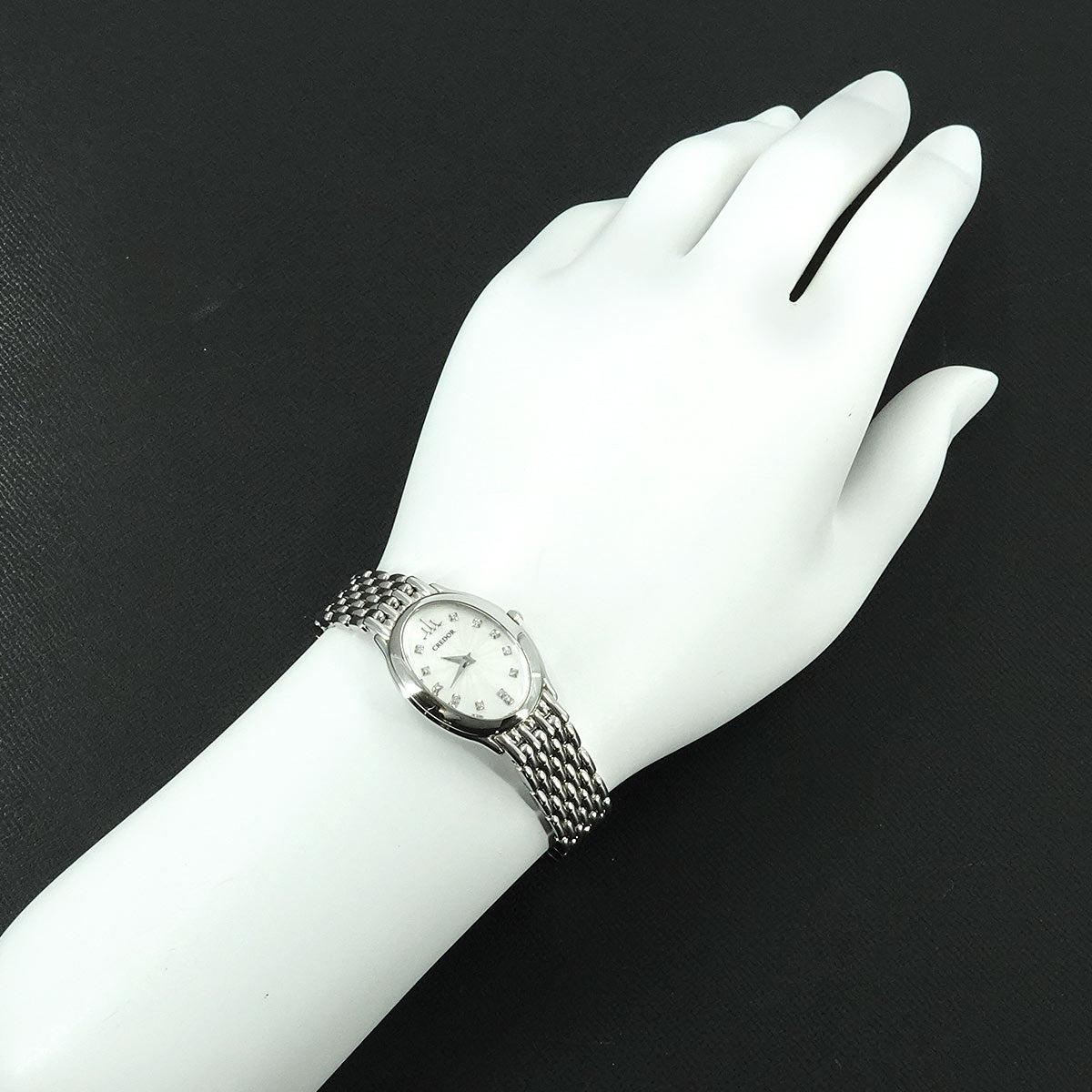 CREDOR SIGNO GSTE931 1E70-0BD0 12P Diamond Quartz Silver Dial