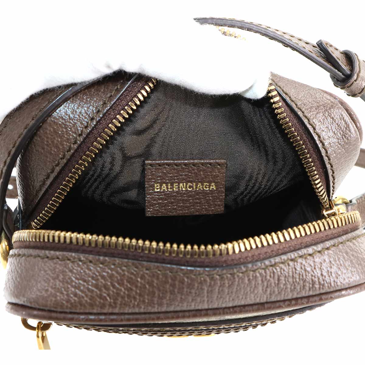 GUCCI Hacker Shoulder Bag PVC Leather Beige 680129