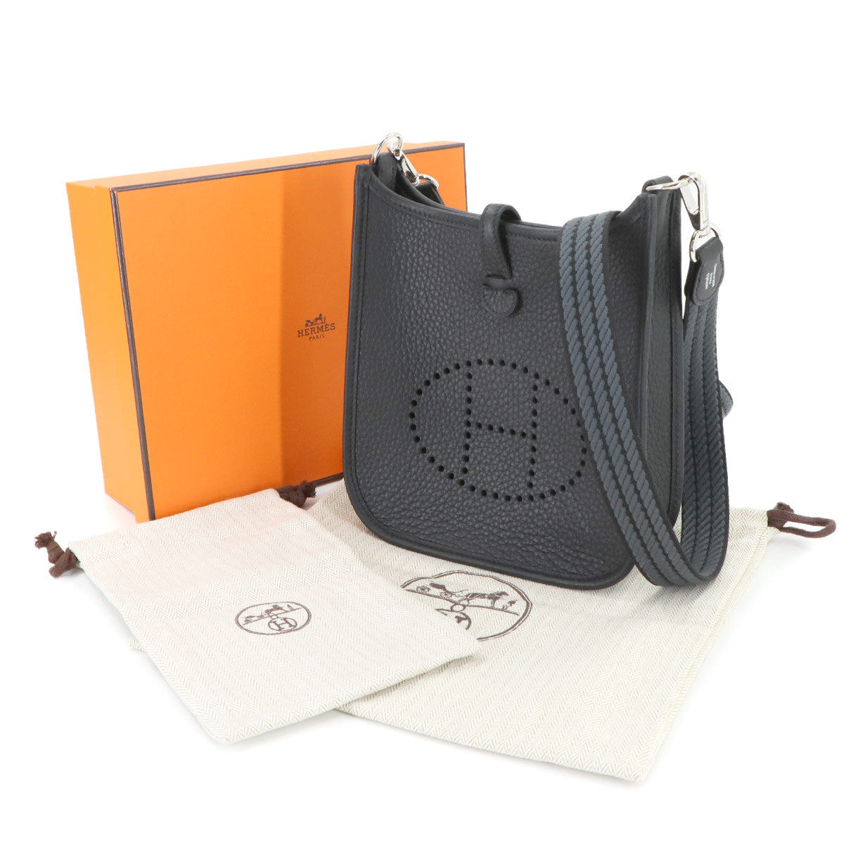 Evelyne Amazone TPM Shoulder Bag Taurillon Clemence Black