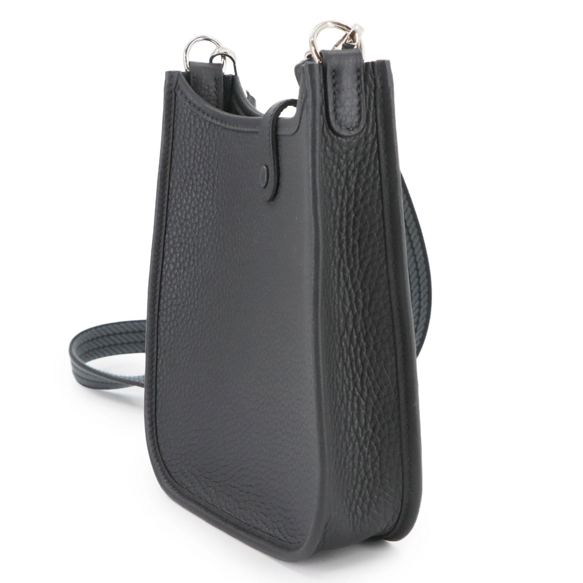 Evelyne Amazone TPM Shoulder Bag Taurillon Clemence Black