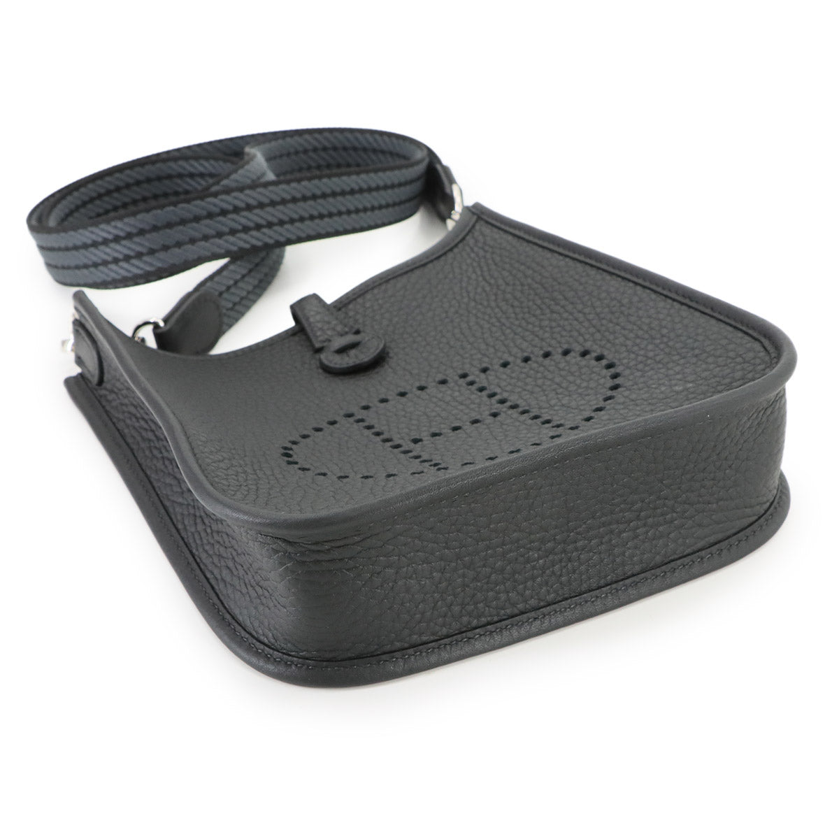 Evelyne Amazone TPM Shoulder Bag Taurillon Clemence Black