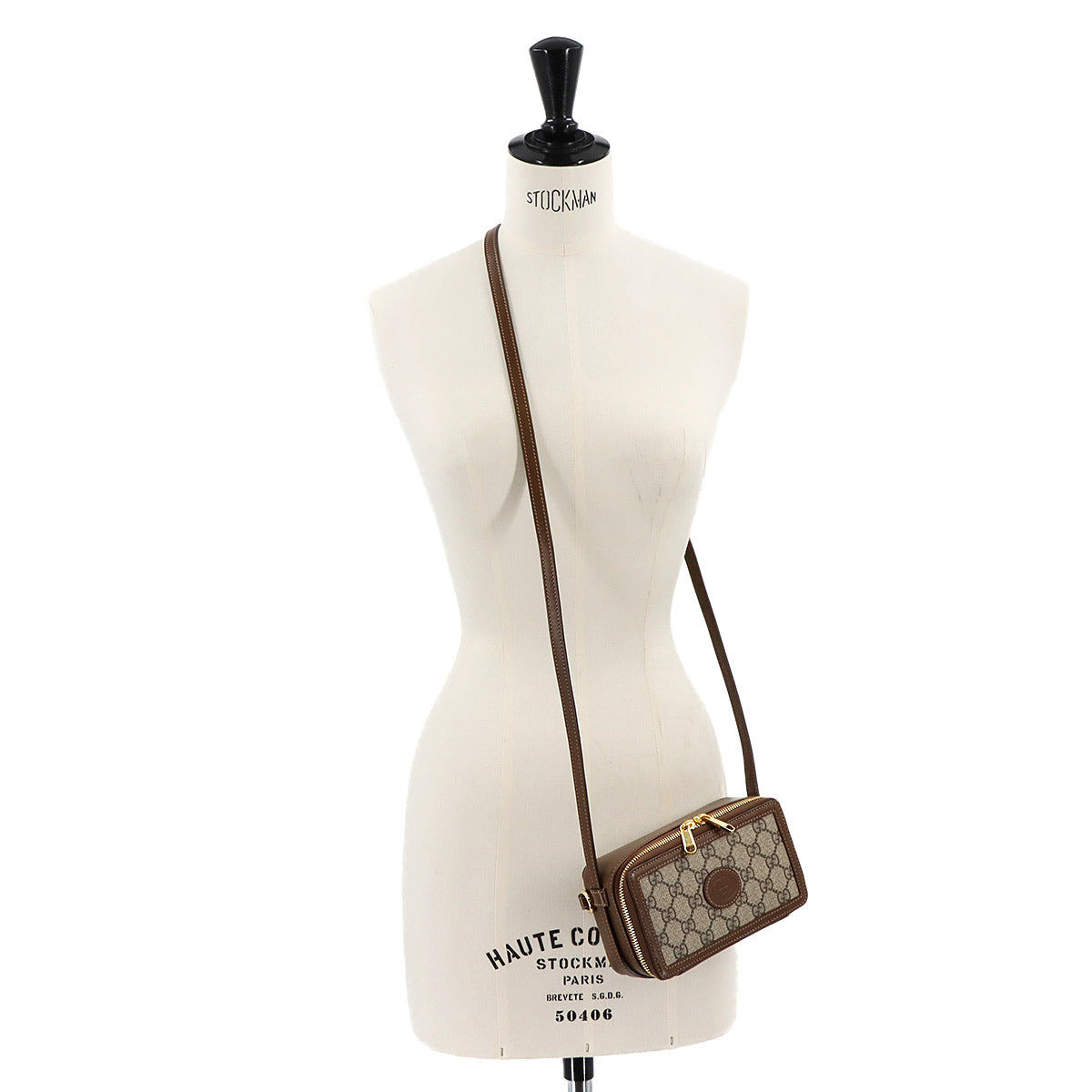 Interlocking G Shoulder Bag GG Supreme canvas Leather 671674