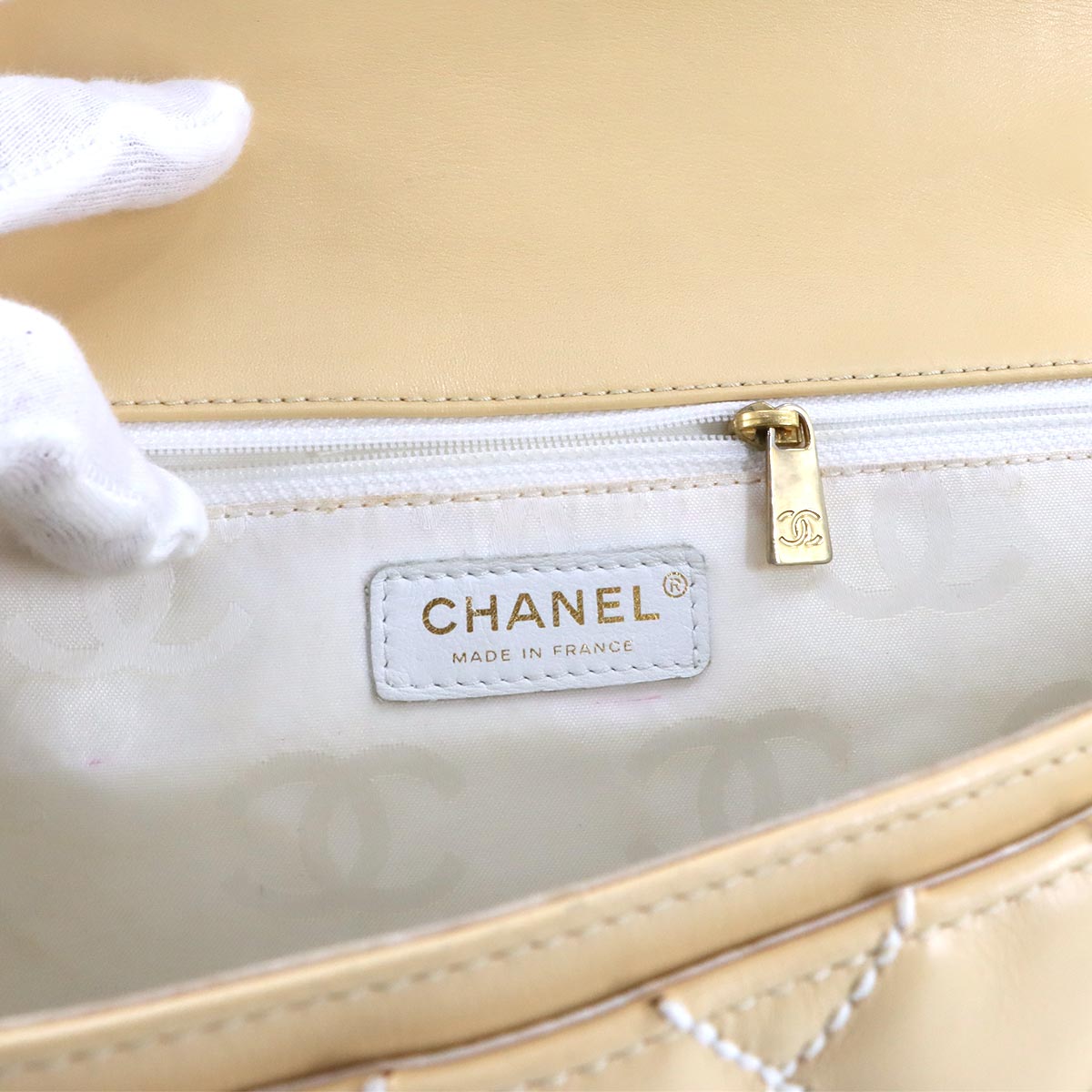 Matelasse Wild Stitch Hand Bag Leather Beige