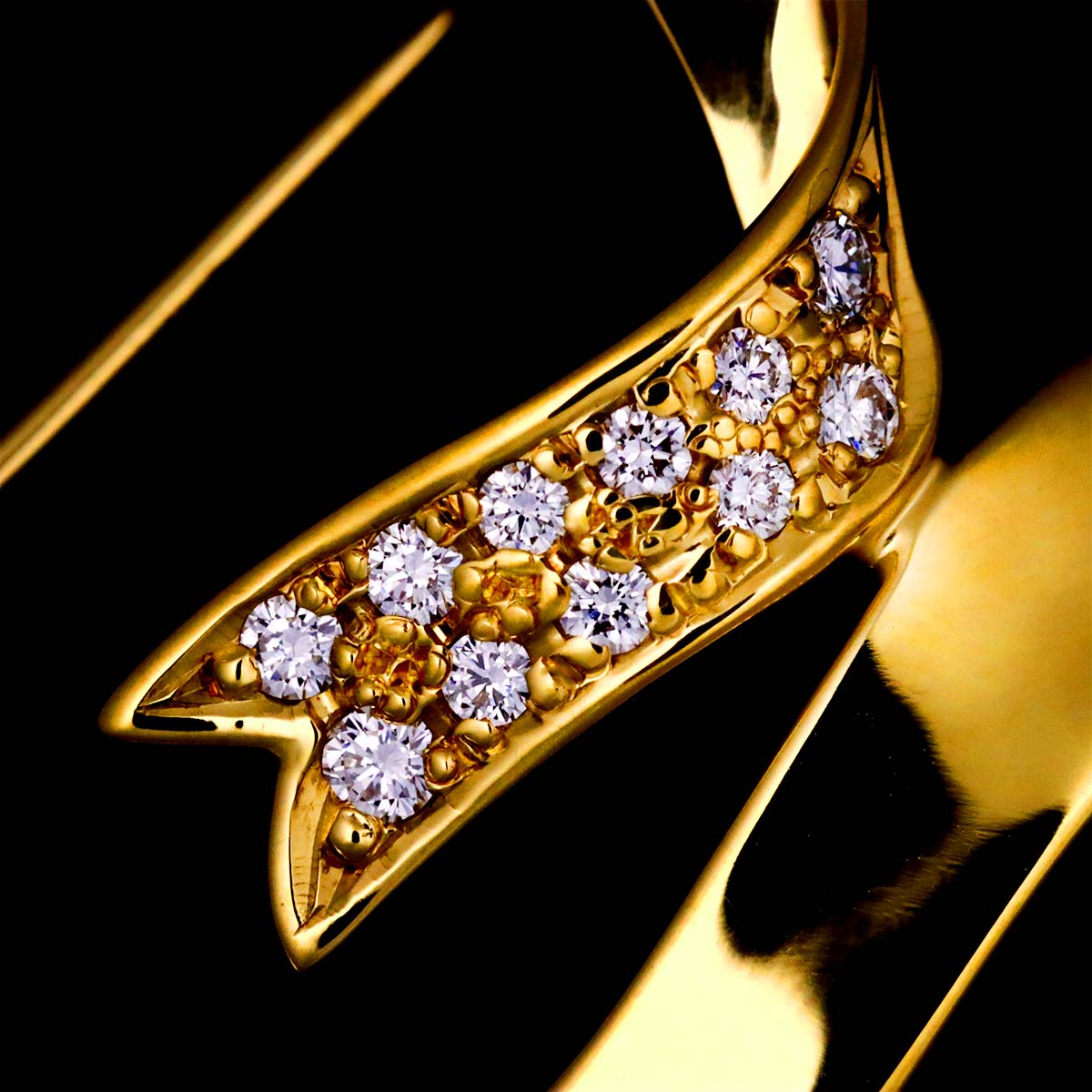 Akoya pearl 7.6mm Diamond Brooch 18K Yellow Gold 750