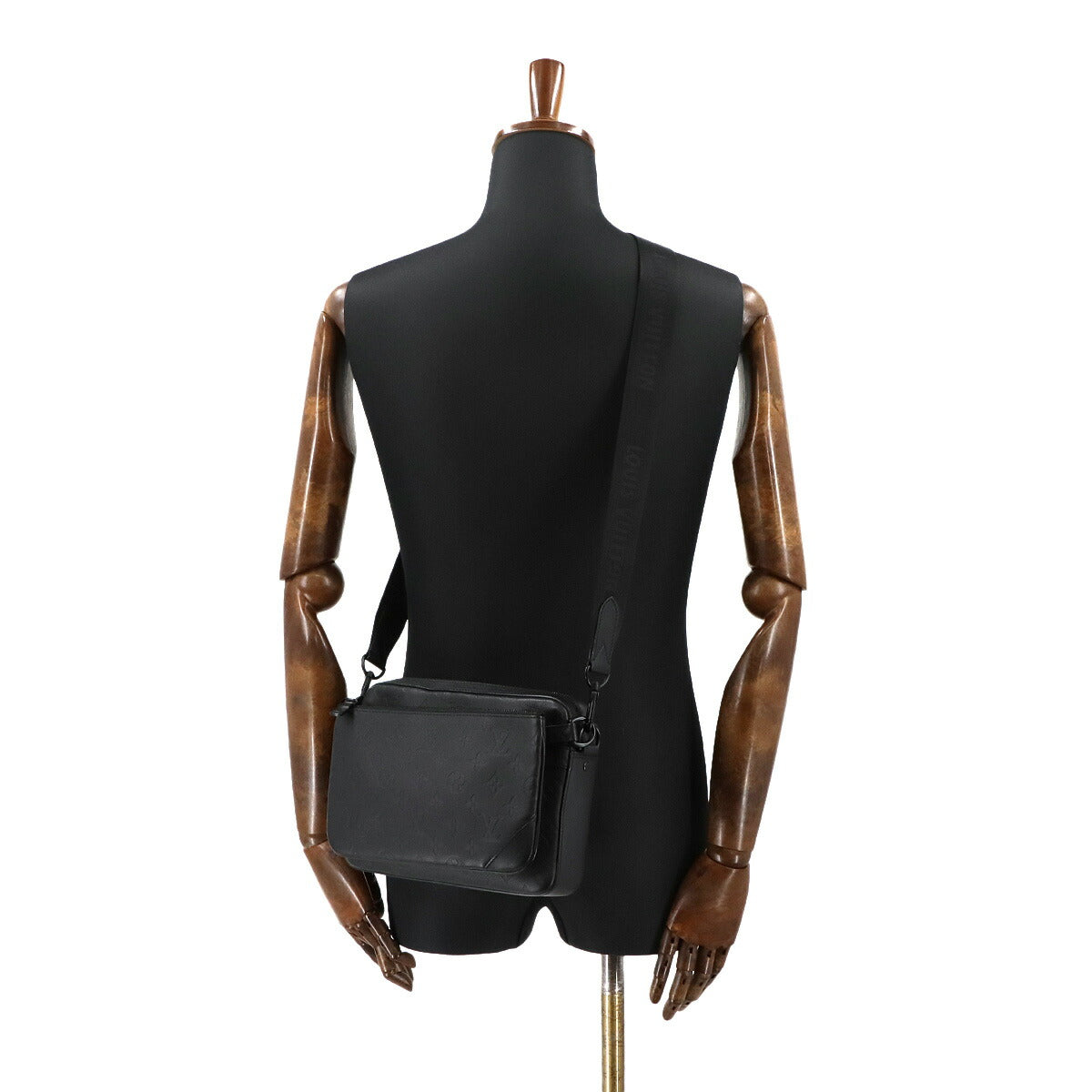 Monogram Shadow Trio Messenger Shoulder Bag Noir M44602