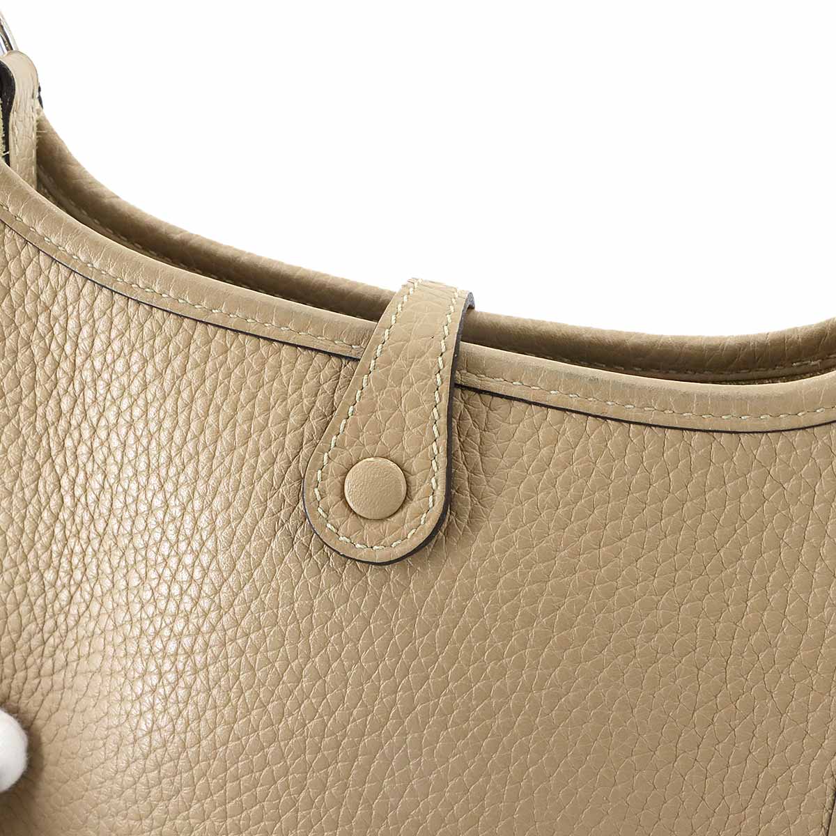 Evelyne Amazon TPM Shoulder Bag Taurillon Clemence Trench