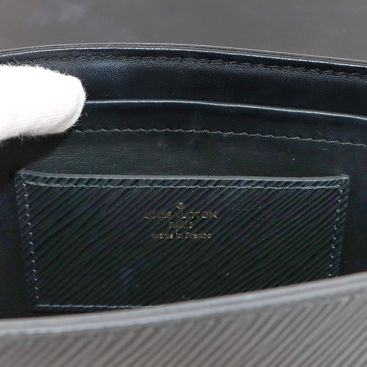 Epi Twist MM Shoulder Bag Leather Noir M53921 Purse