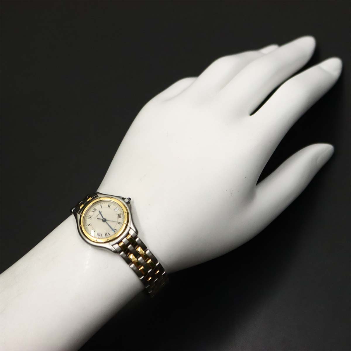 panthere cougar SM YG Date Quartz Cream Dial Ladies Watch