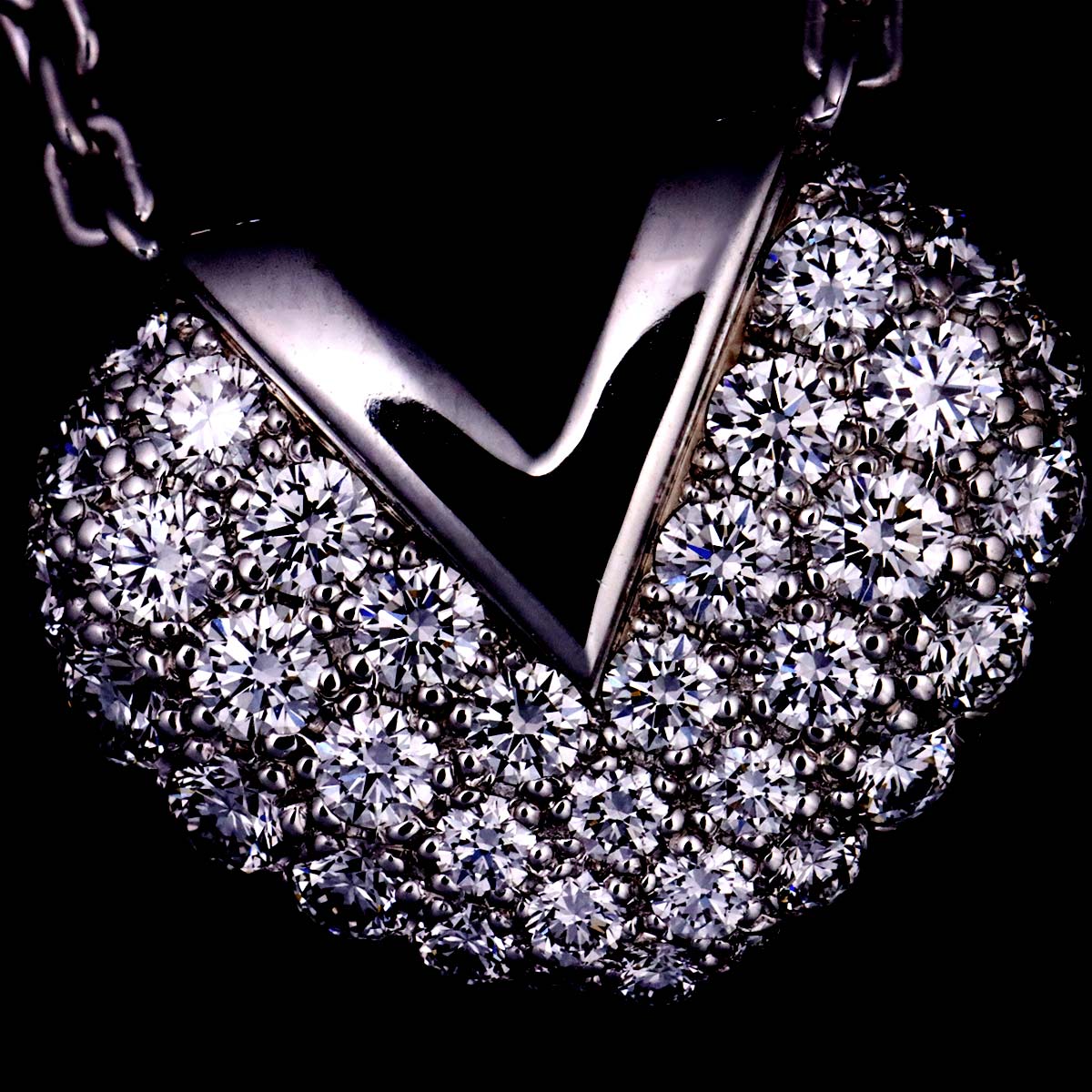 V Heart Diamond Necklace 18K WG 750