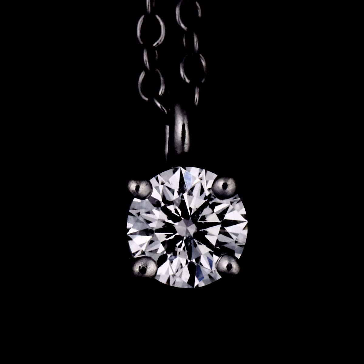 Solitaire Diamond Necklace Platinum