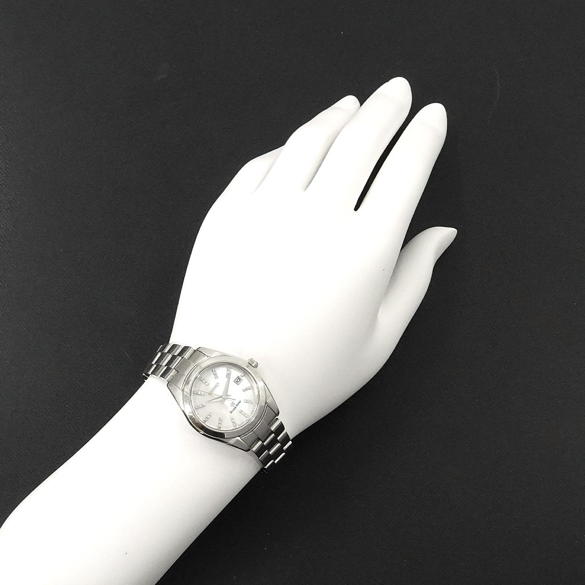 GRAND SEIKO STGF069 4J52-0AB0 Date 34P Diamond White Shell Dial