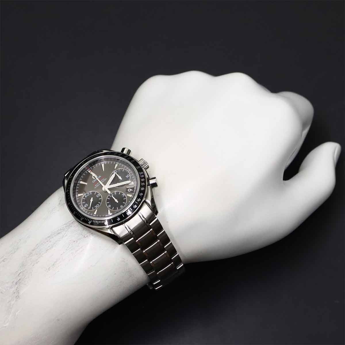 Speedmaster Date 323 30 40 40 06 001 Gray Black Dial Mens