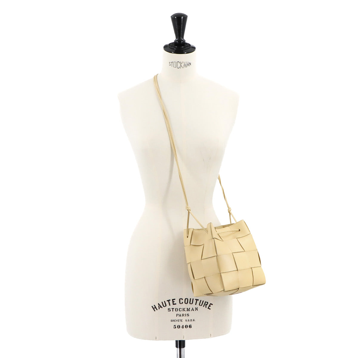 Intrecciato Small Cassette Cross Body Bucket Bag 680218