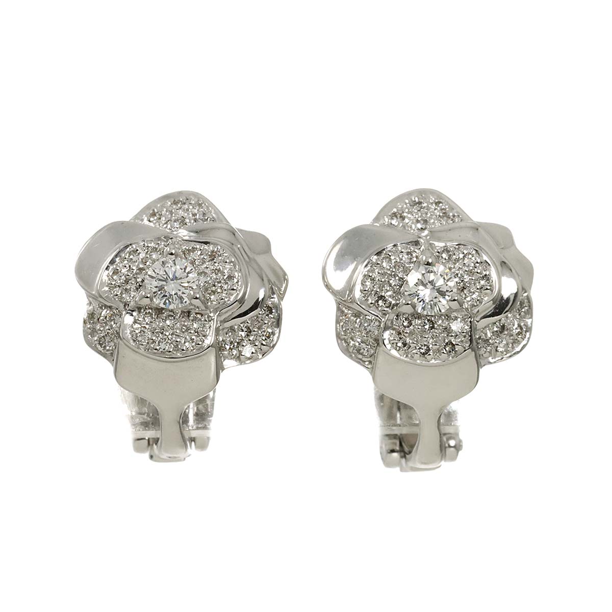 Camelia Diamond Earrings Clip on 18K WG 750