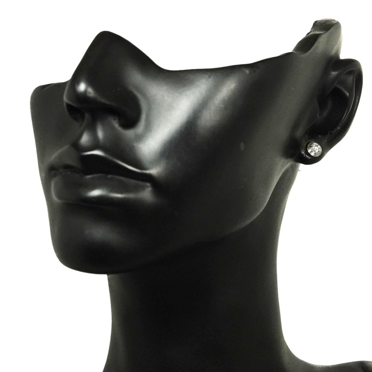 Damour MM Diamond Earrings Pierced 18K WG 750