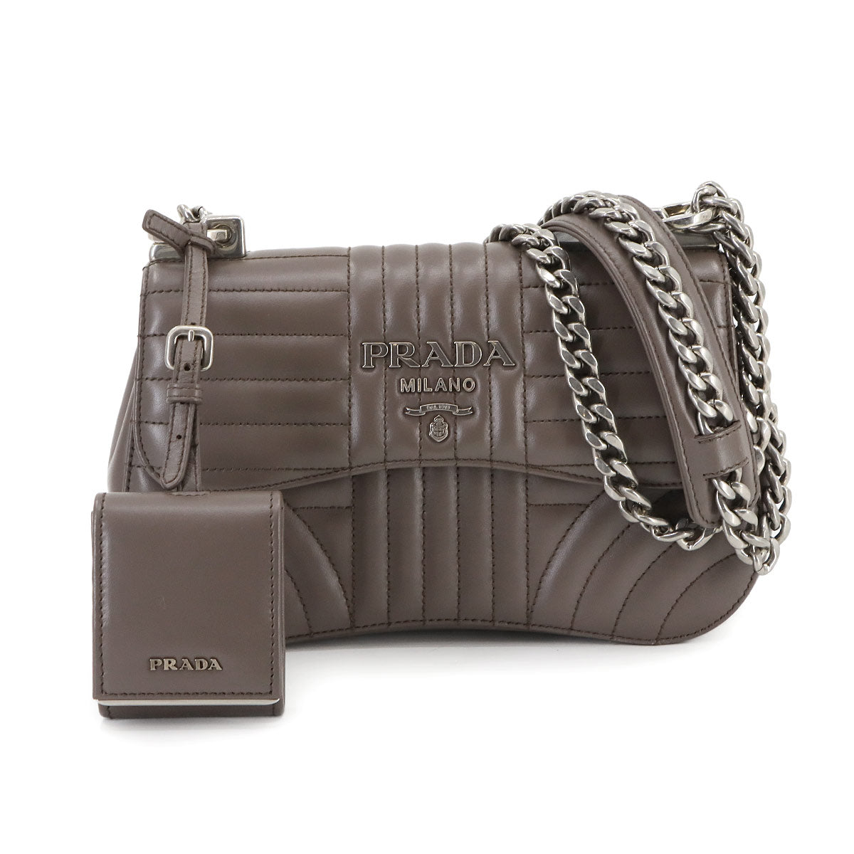 Diagramme Chain Shoulder Bag Leathear Gray 1BD201 Purse