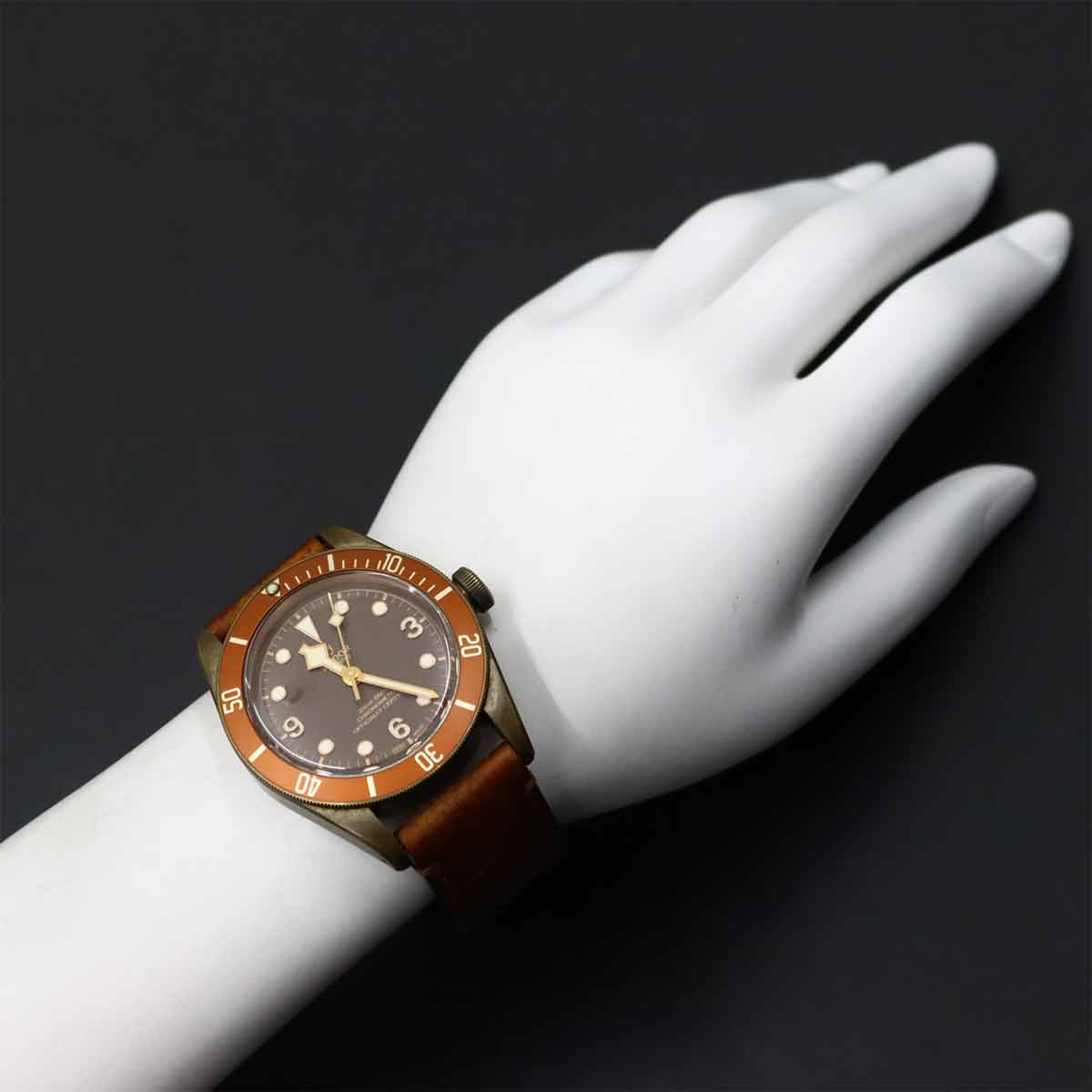 Black Bay Bronze 79250BM Automatic Brown Dial Mens Watch