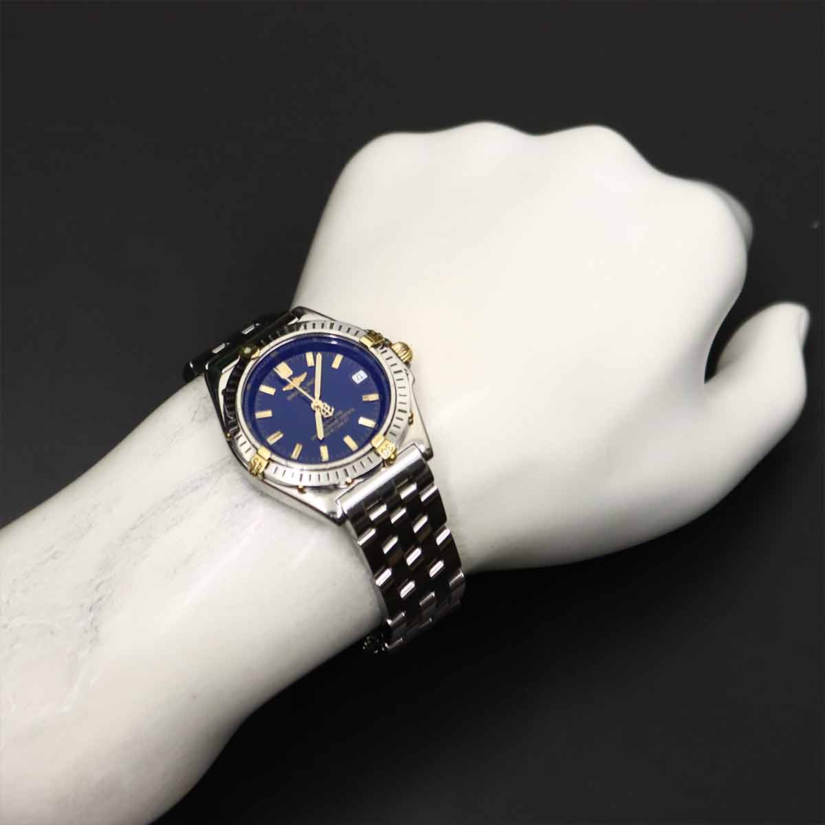 Wind Rider Wings B10350 Automatic Yellow Gold Boys Watch