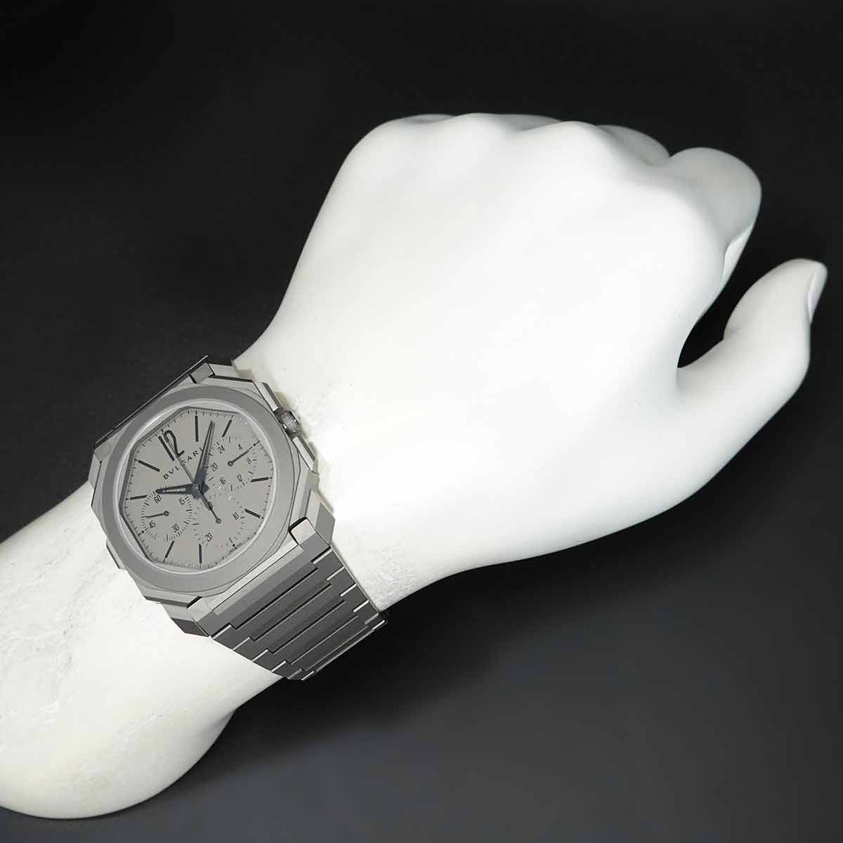 Octo Finissimo BGO42TXTCHGMT Automatic Gray Dial