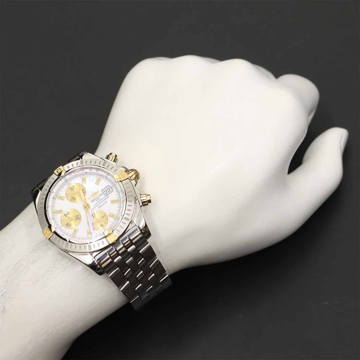 Chonomat Evolution B13356 750 YG White Shell Dial Date