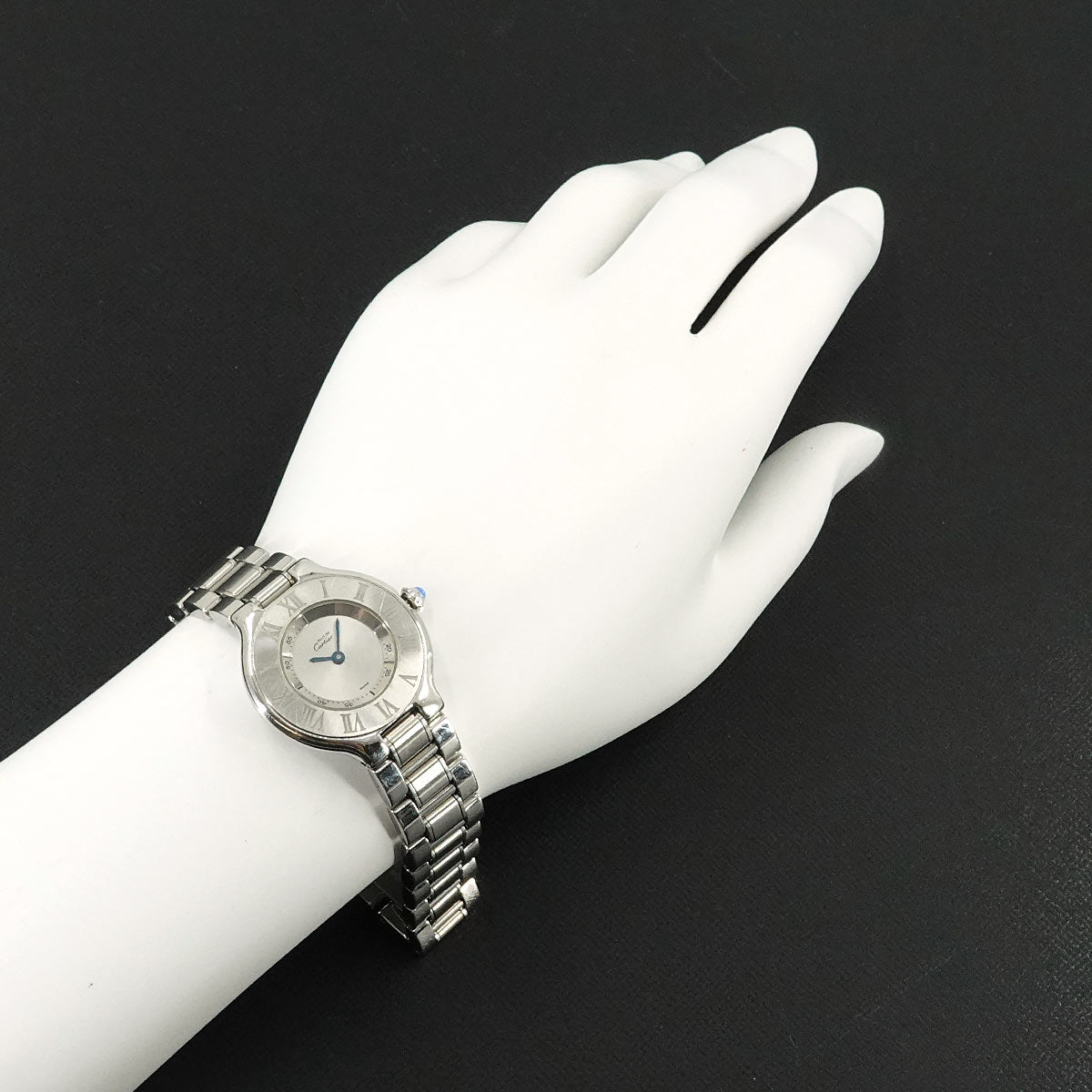 Must 21 W10109T2 Quartz Silver Dial Ladies Watch