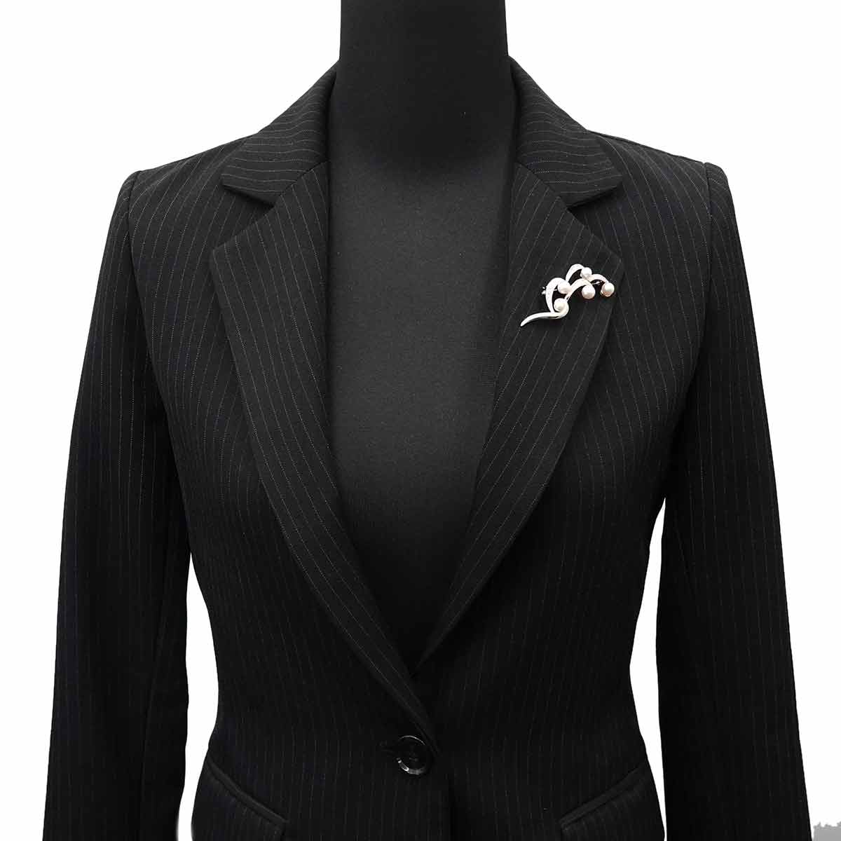 Akoya Pearl 7.0-5.6mm Diamond Brooch 18K White Gold 750