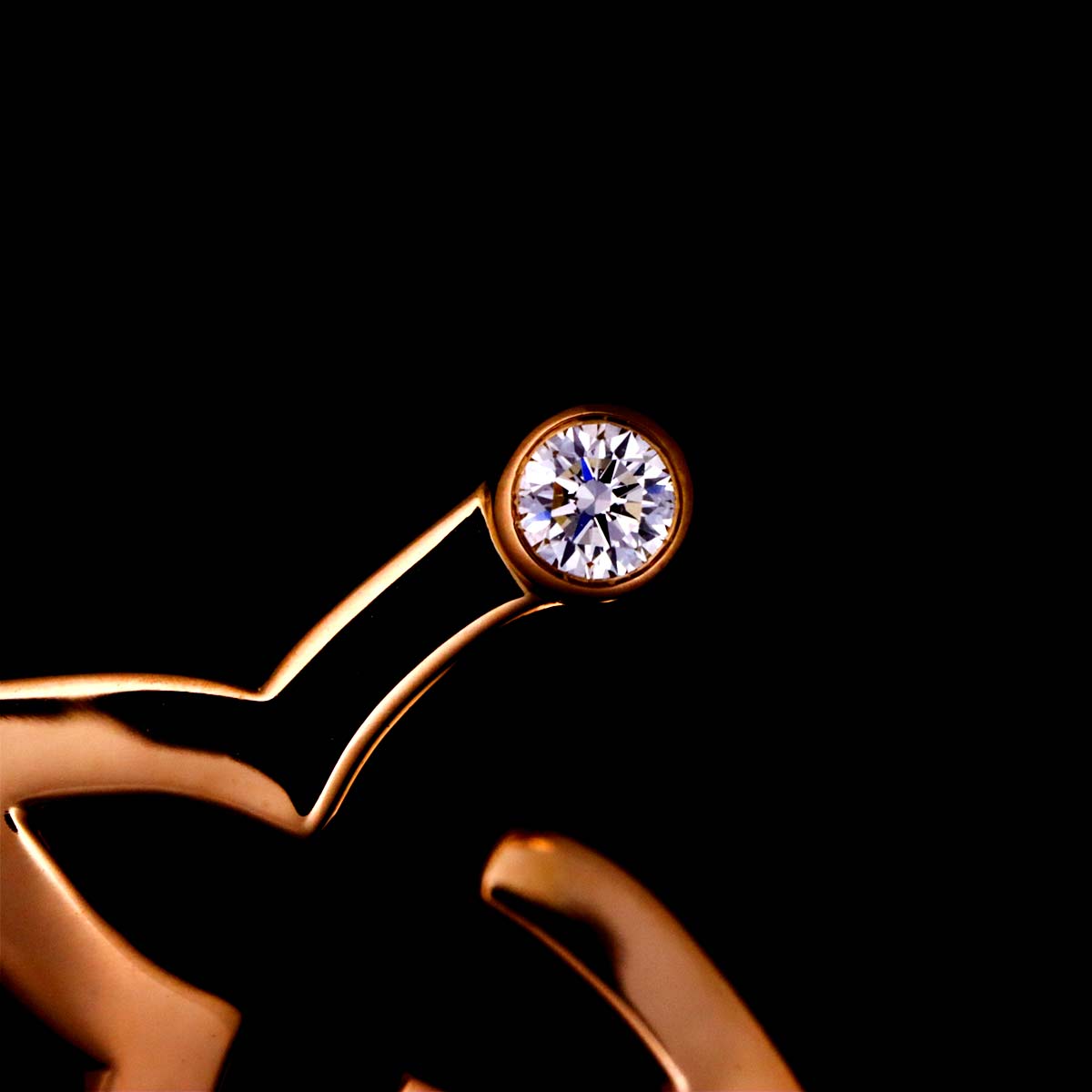 Blossom Diamond Earring Pierced 18K PG 750 Diamond Earring Pierced 18K PG 750