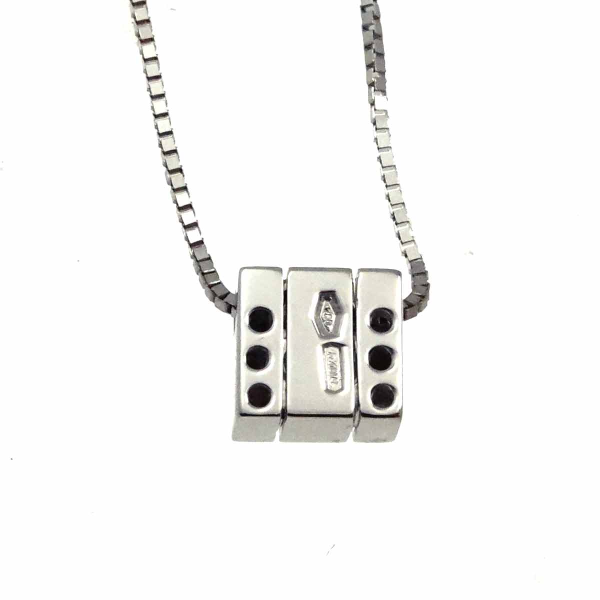 Belle Epoque Emerald Diamond Necklace 18K WG 750