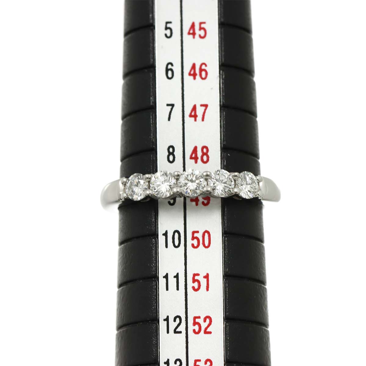 Half Diamond Ring Platinum size4.75-5(US)