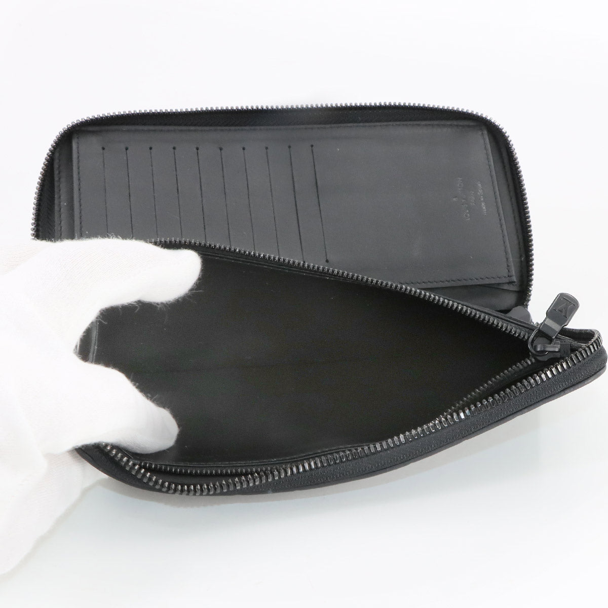 Monogram Shadow Zippy Wallet Vertical Black M62902