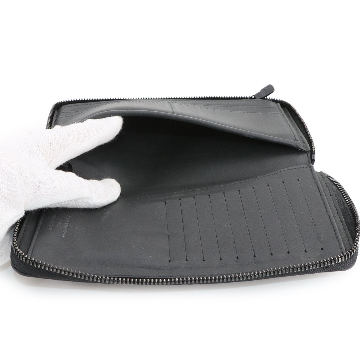 Monogram Shadow Zippy Wallet Vertical Black M62902