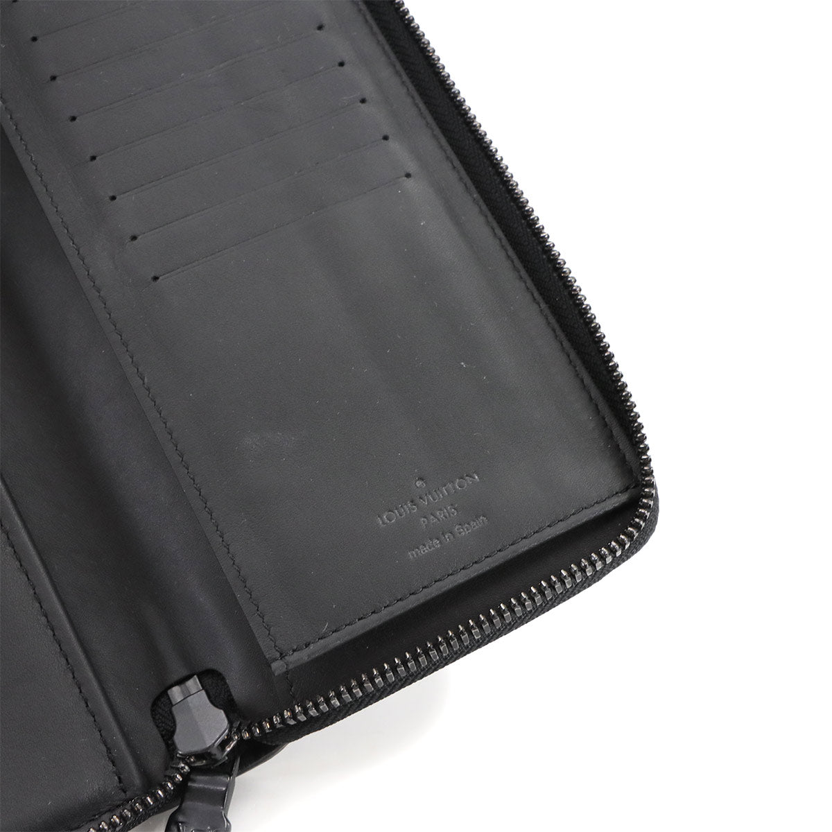 Monogram Shadow Zippy Wallet Vertical Black M62902