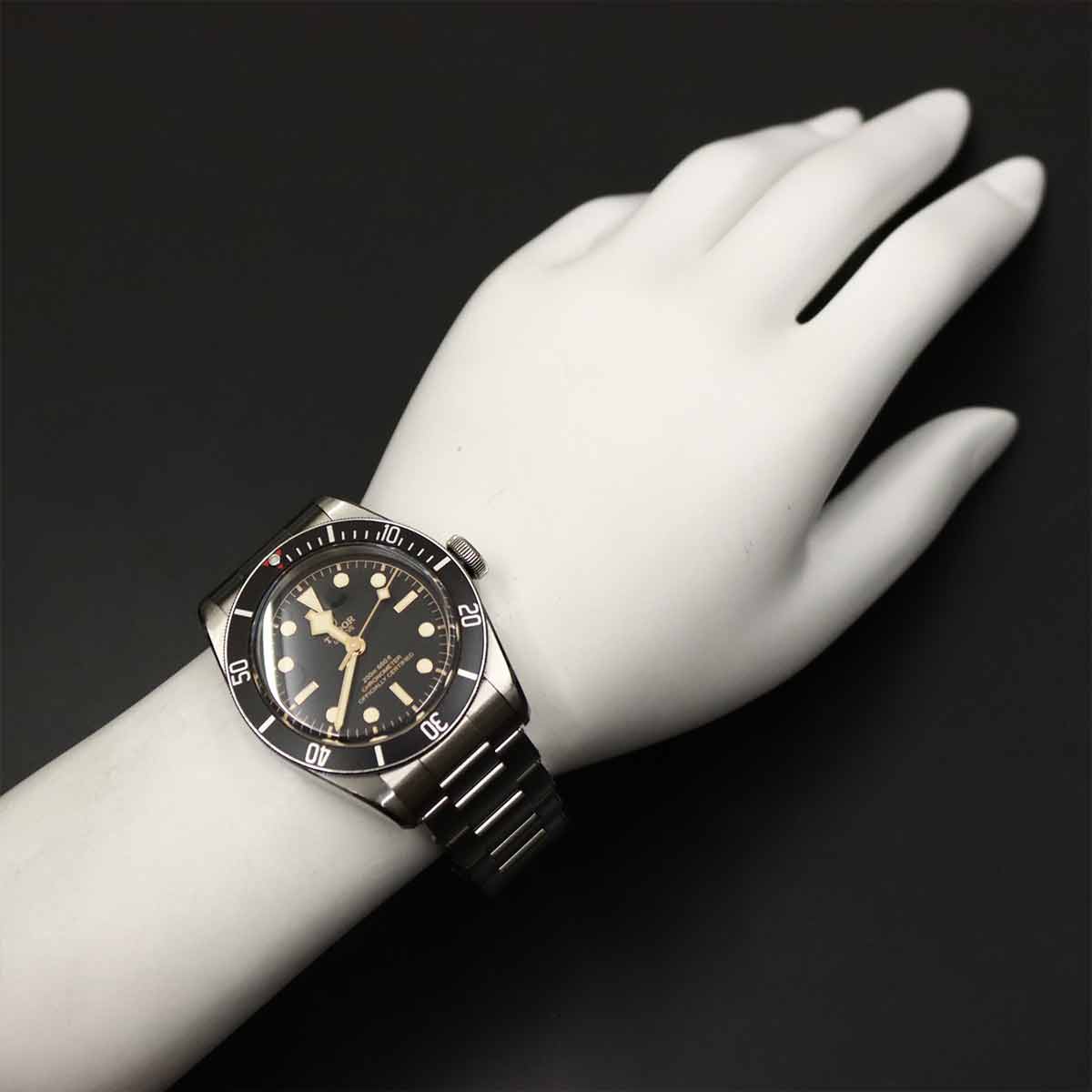 Heritage Black Bay 79230N Automatic Black Dial Men's Watch