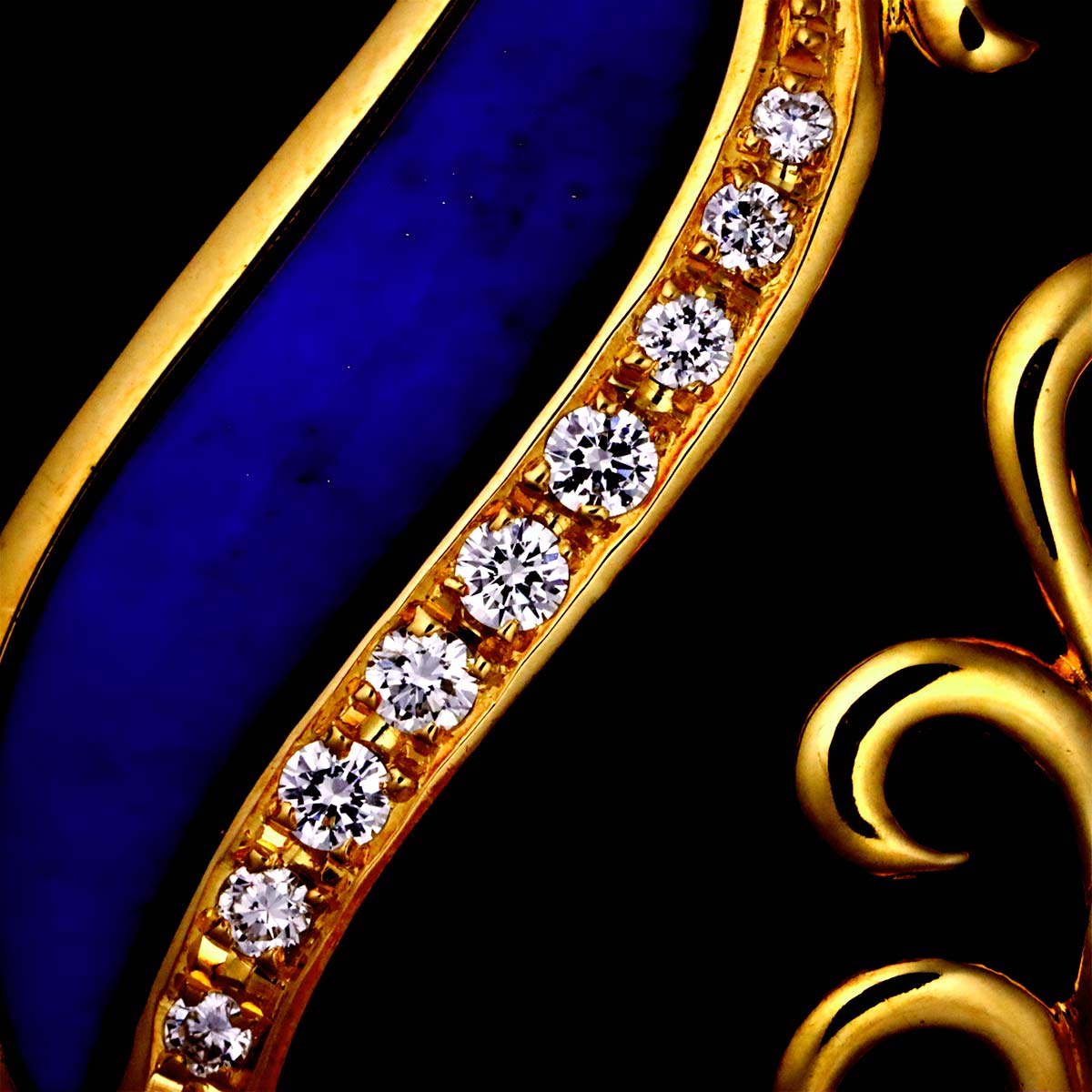 Onyx Lapis Lazuli Diamond 0.15ct Brooch Pendant Top 18K YG 750