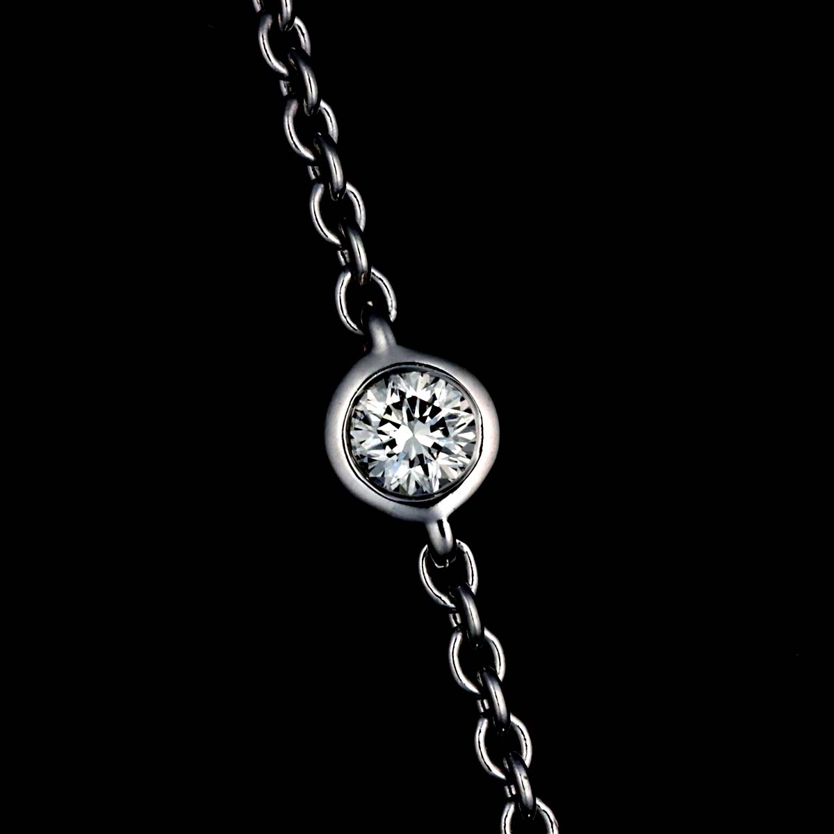 Double Butterfly Silhouette Diamond Necklace 18K WG 750